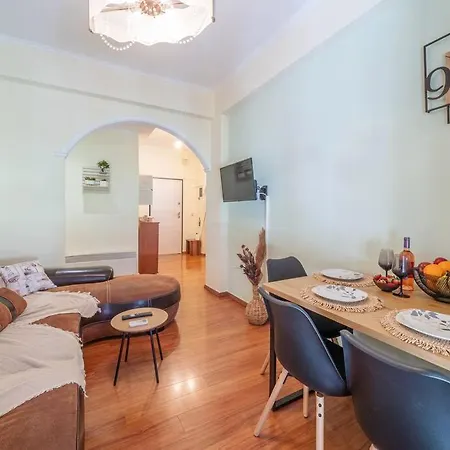 Angie's Corfu شقة