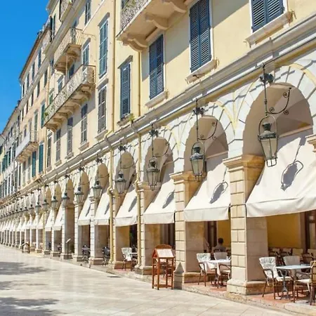 公寓 Angie's Corfu *